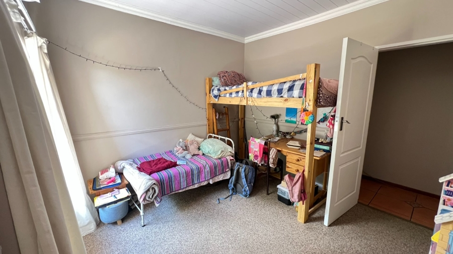 4 Bedroom Property for Sale in Pellissier Free State